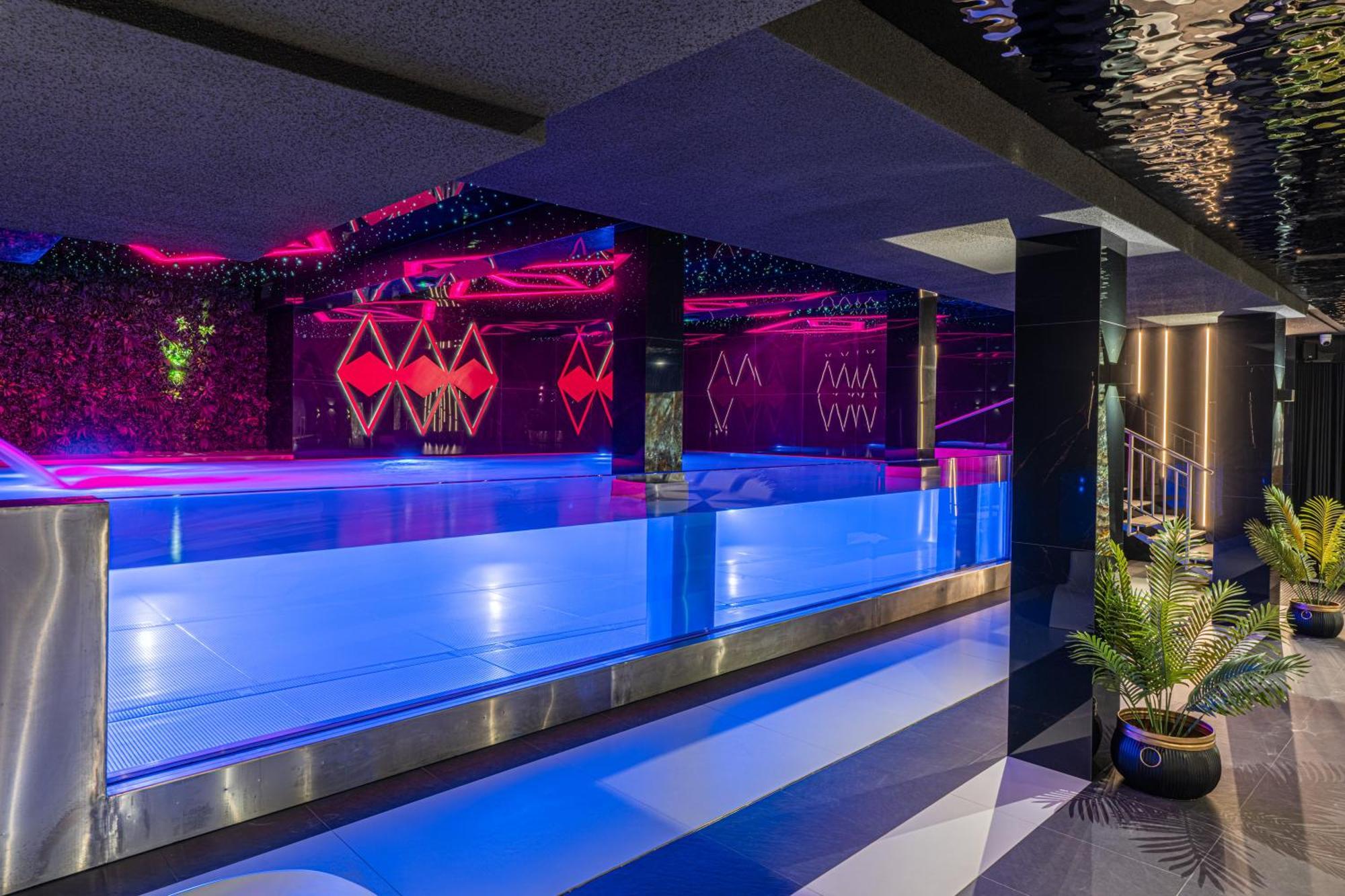Aparthotel Diamond Spa Aqua ビャウカ エクステリア 写真